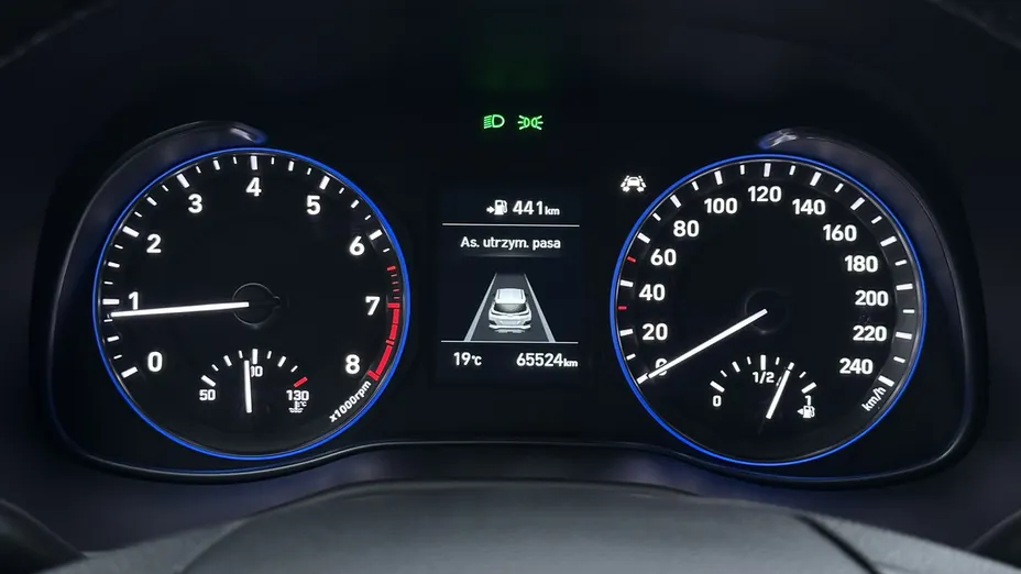 HYUNDAI Kona -