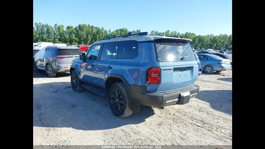 TOYOTA Land Cruiser -