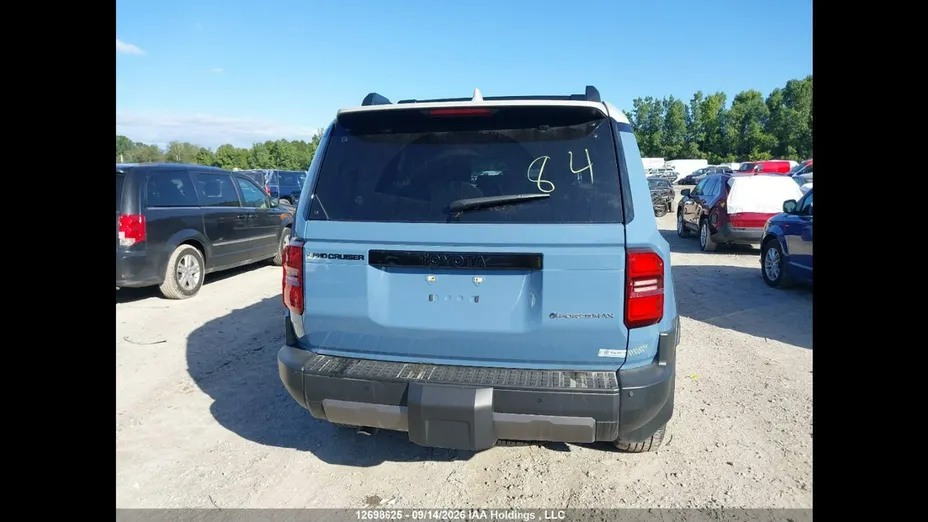 TOYOTA Land Cruiser -