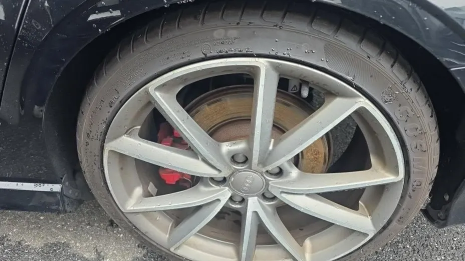 AUDI S3 -