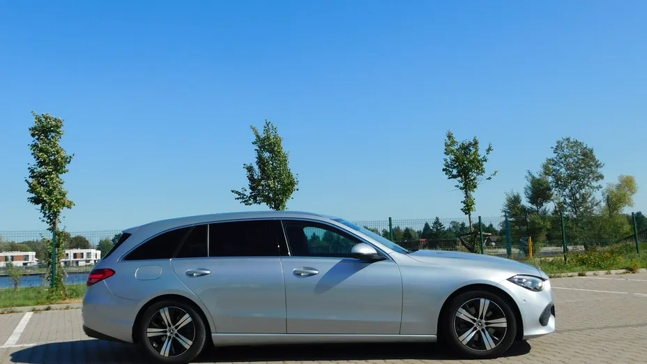 MERCEDES-BENZ C Klasa -