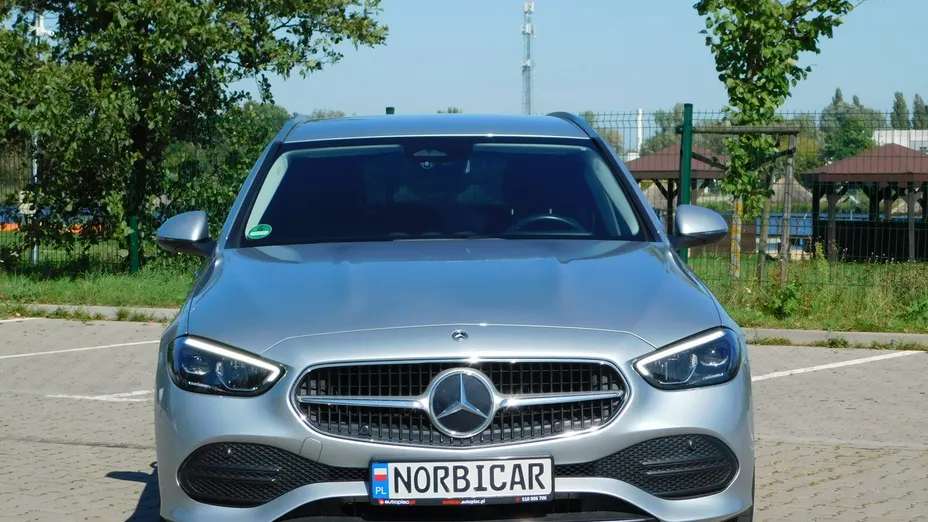 MERCEDES-BENZ C Klasa -