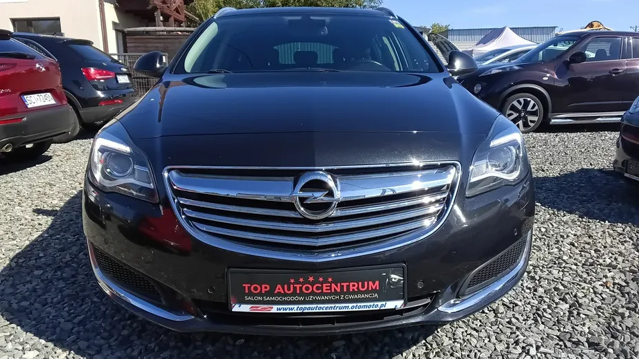 OPEL Insignia -
