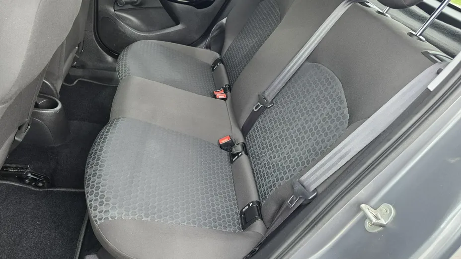 OPEL Corsa -