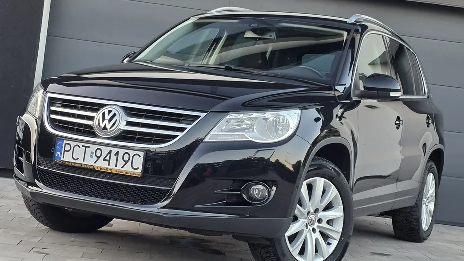 VOLKSWAGEN Tiguan -