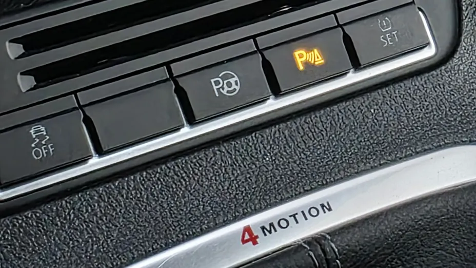 VOLKSWAGEN Tiguan -
