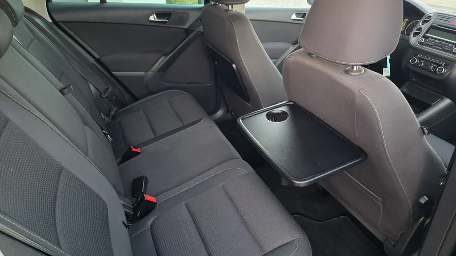 VOLKSWAGEN Tiguan -