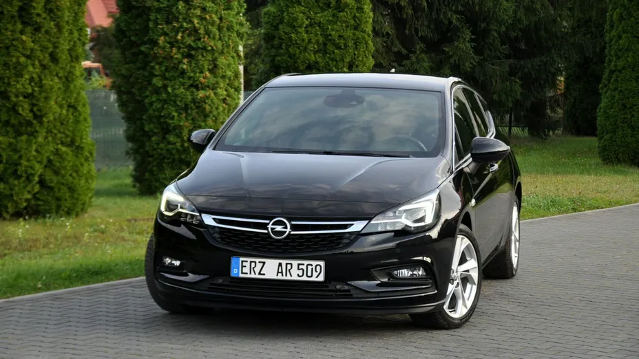 OPEL Astra -