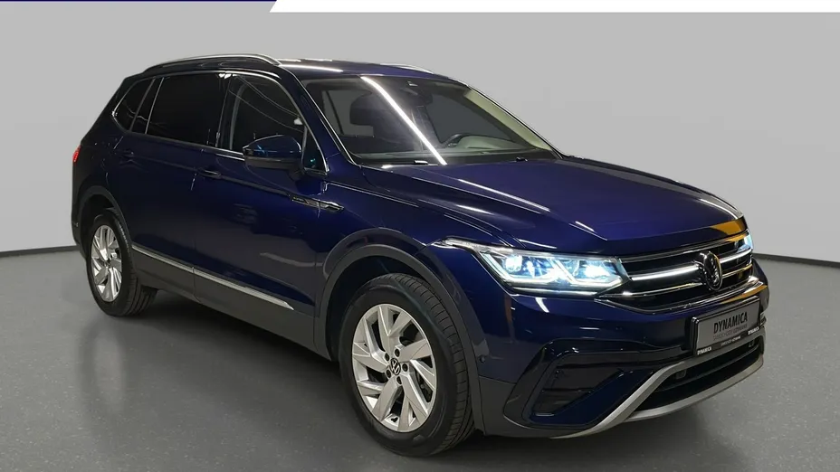 VOLKSWAGEN Tiguan -