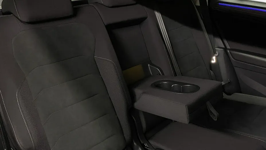 VOLKSWAGEN Tiguan -
