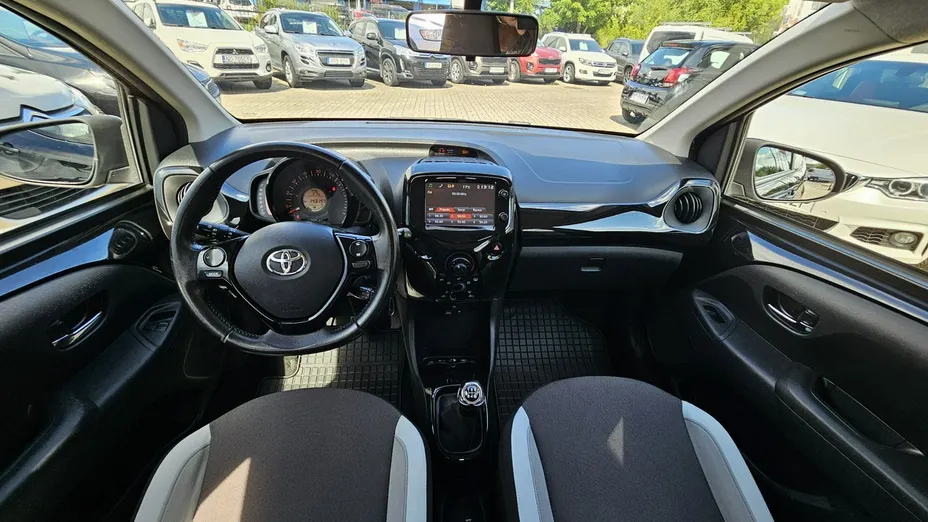 TOYOTA Aygo -