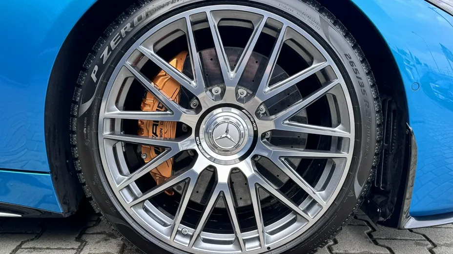 MERCEDES-BENZ SL -