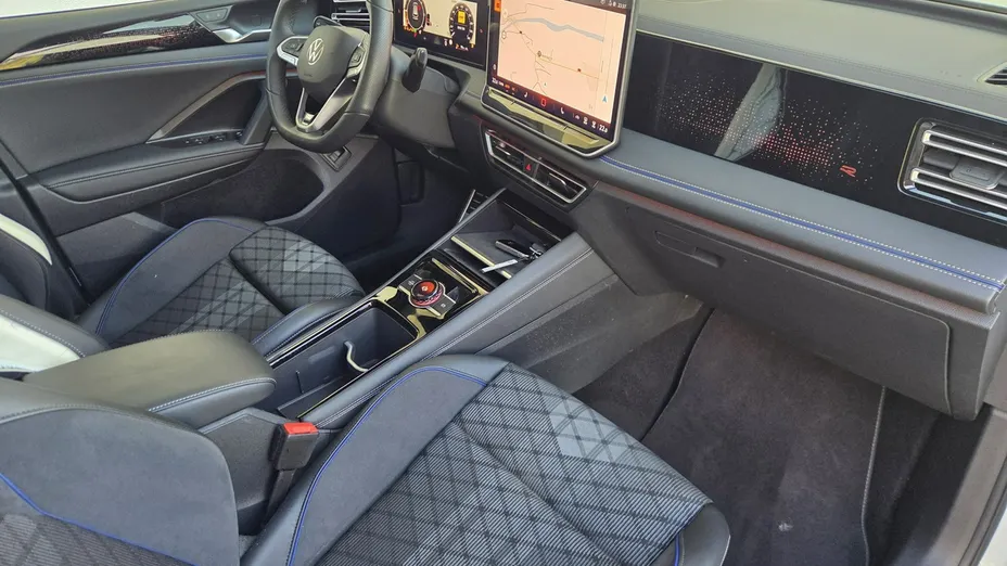 VOLKSWAGEN Tiguan -
