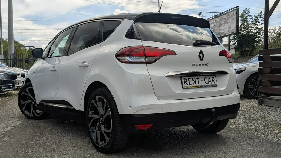 RENAULT Scenic -