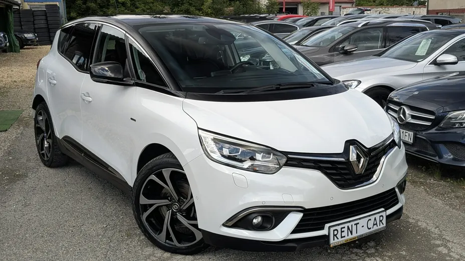 RENAULT Scenic -
