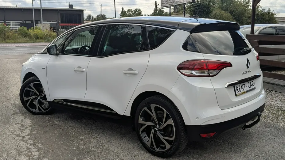 RENAULT Scenic -