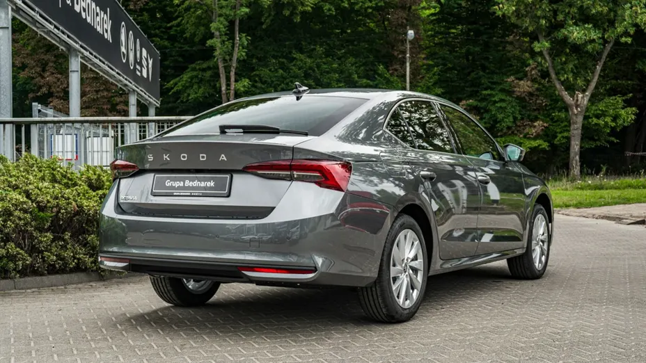 SKODA Octavia -