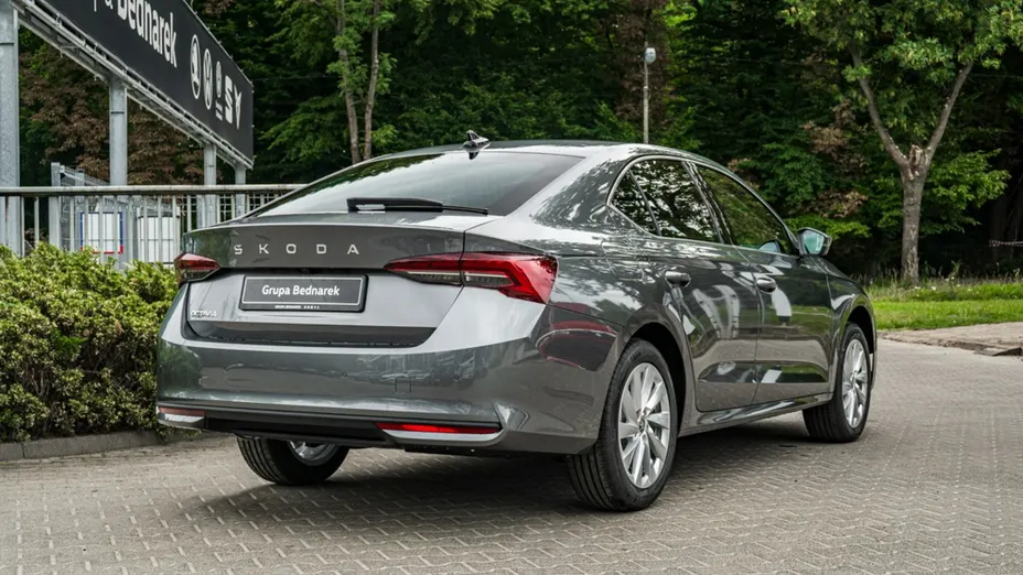SKODA Octavia -