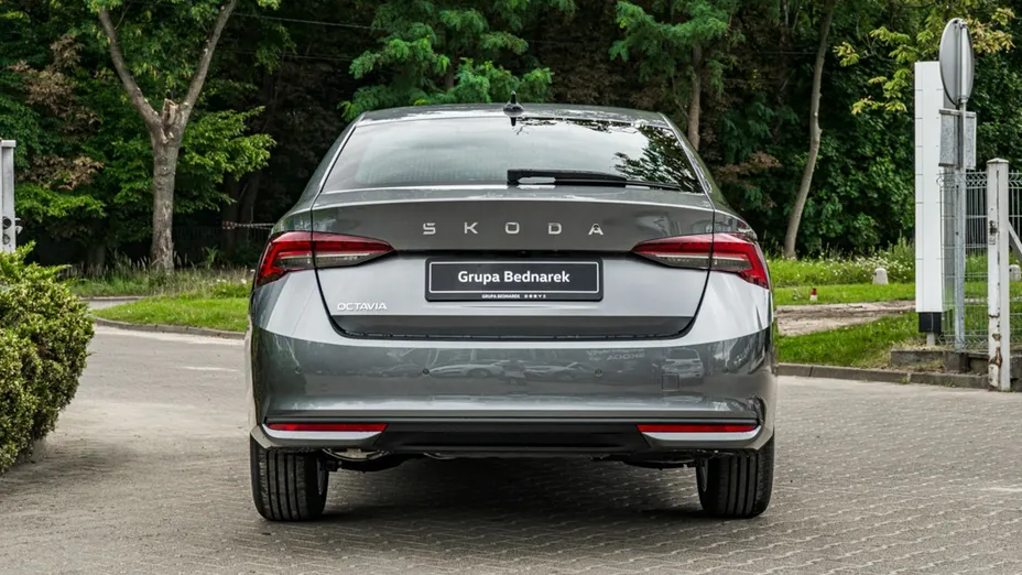 SKODA Octavia -