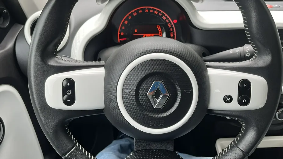 RENAULT Twingo -