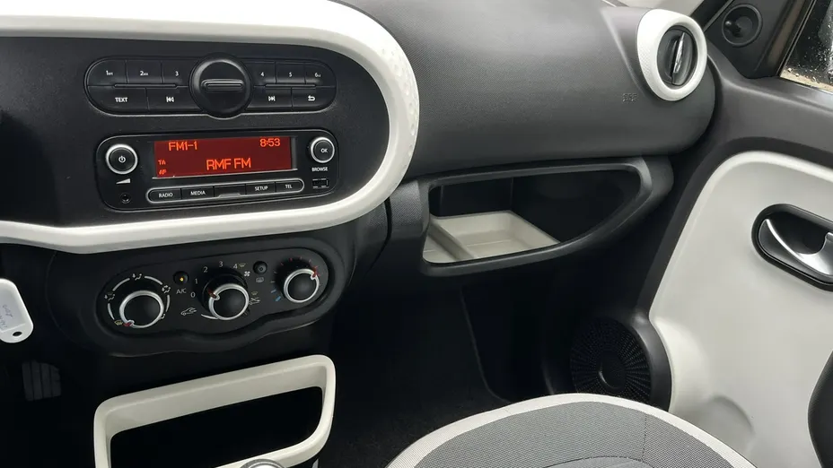 RENAULT Twingo -