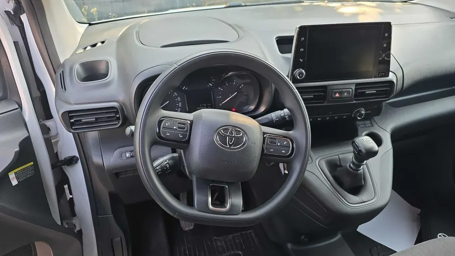 TOYOTA Proace City -