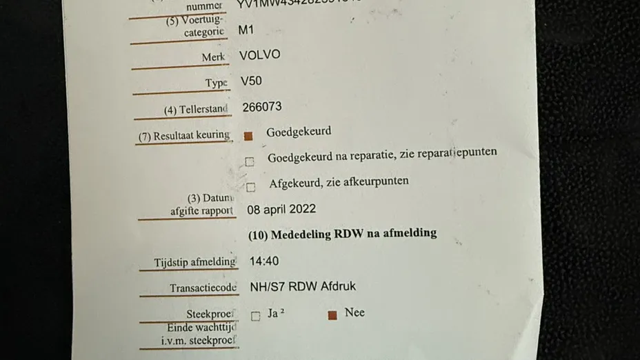 VOLVO V50 -