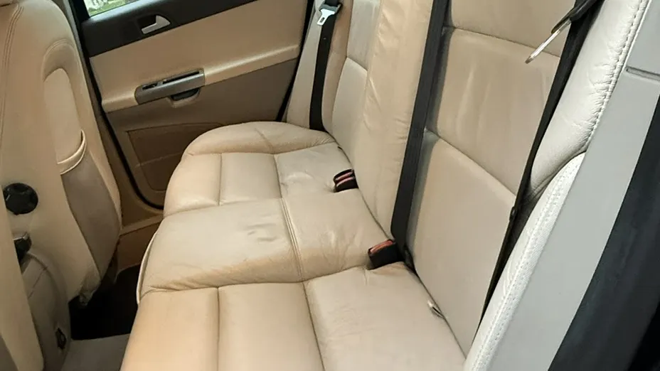 VOLVO V50 -
