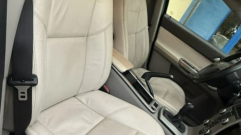 VOLVO V50 -