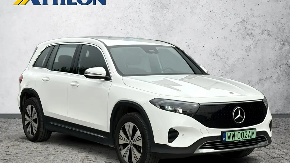 MERCEDES-BENZ EQB -