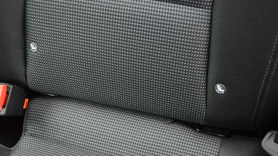 HYUNDAI i30 -