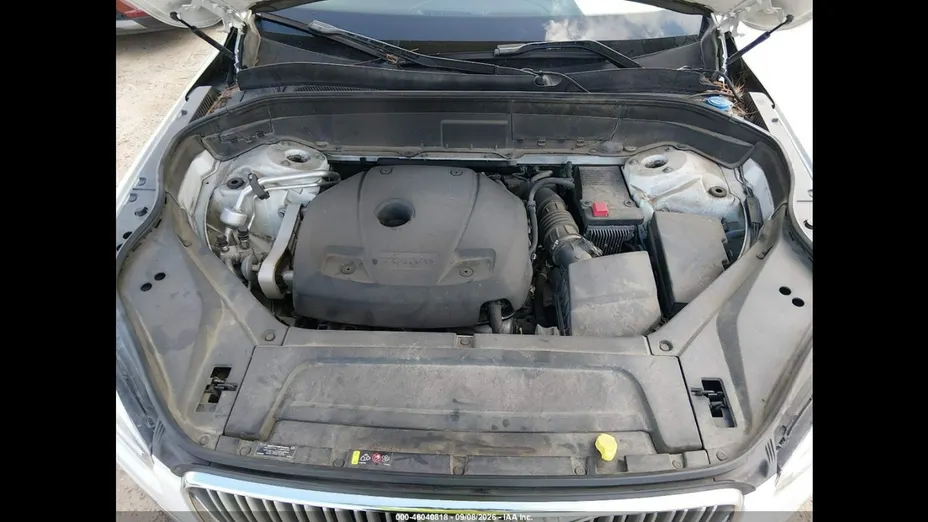 VOLVO XC90 -