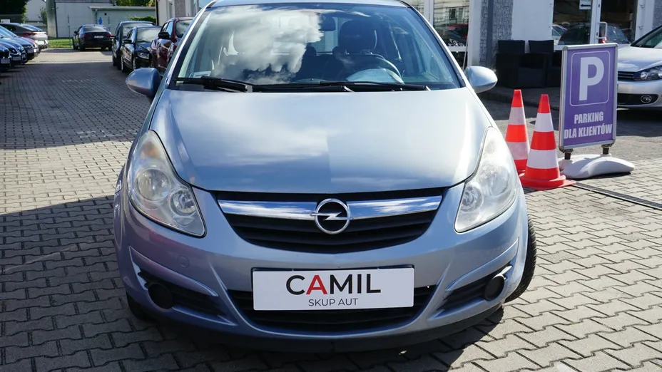 OPEL Corsa -