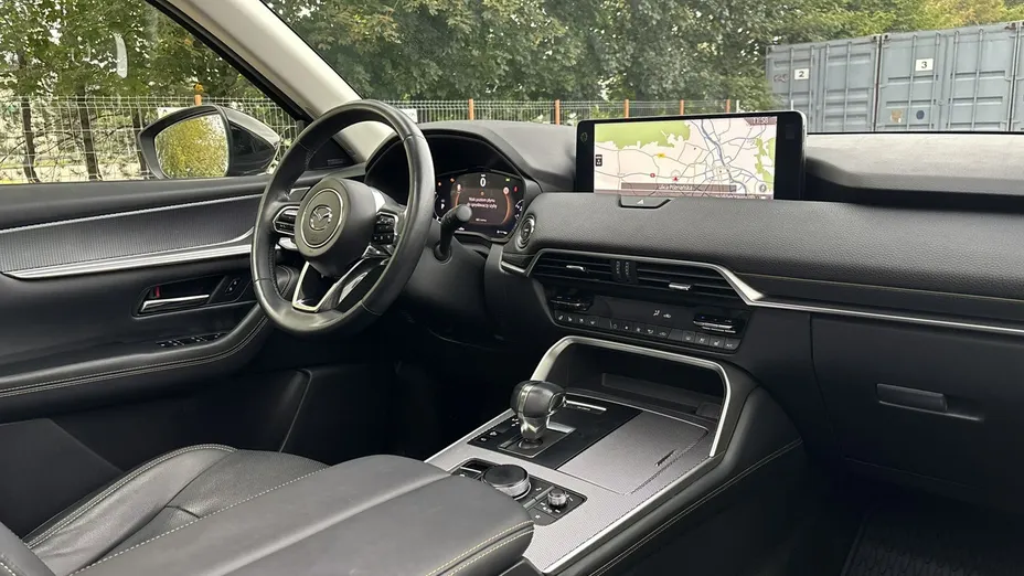 MAZDA CX-60 -