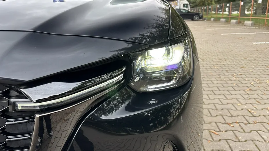 MAZDA CX-60 -