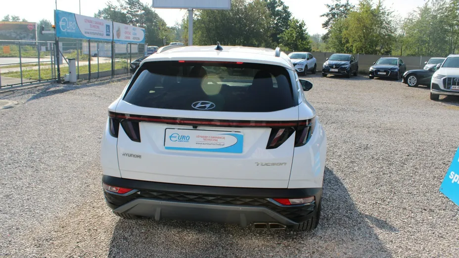 HYUNDAI Tucson -