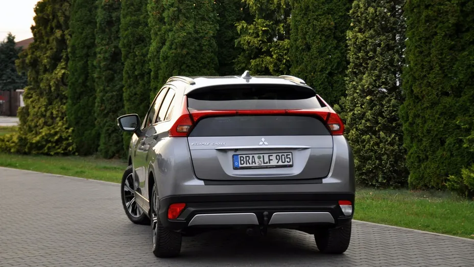 MITSUBISHI Eclipse Cross -