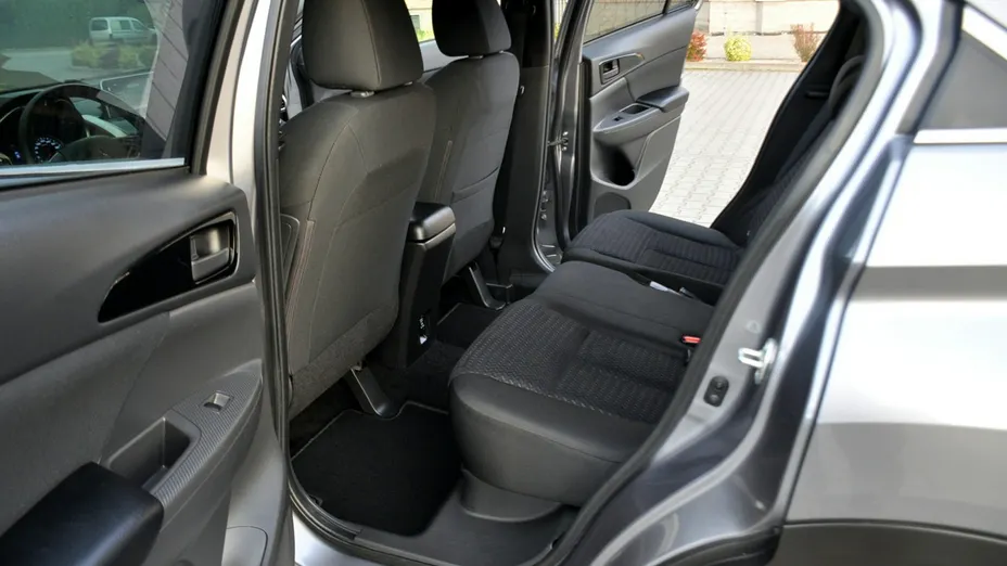 MITSUBISHI Eclipse Cross -