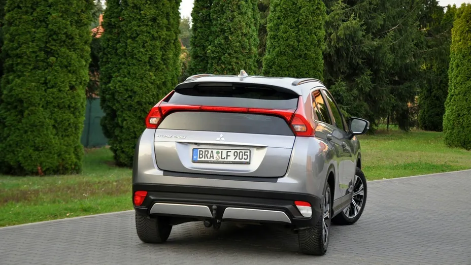 MITSUBISHI Eclipse Cross -