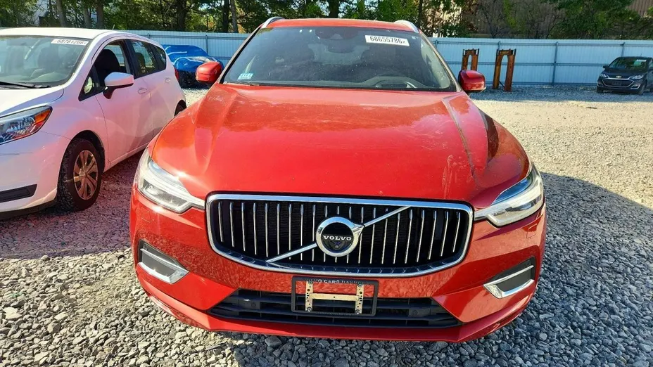 VOLVO XC60 -