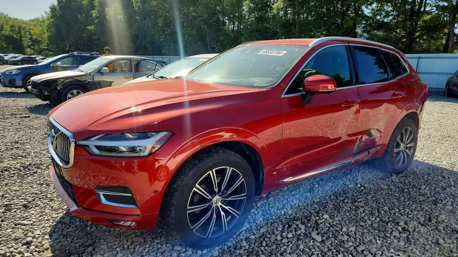 VOLVO XC60 -