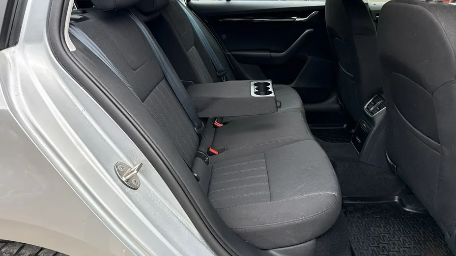 SKODA Octavia -