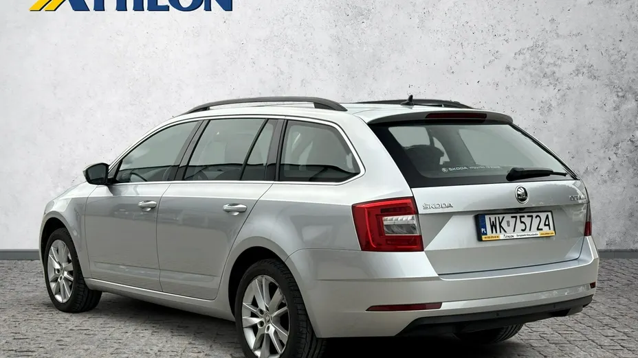 SKODA Octavia -