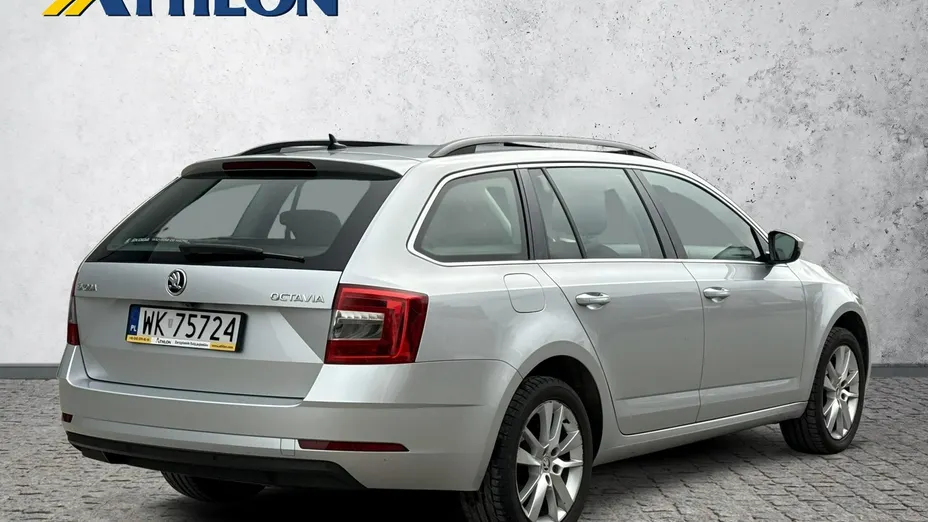 SKODA Octavia -