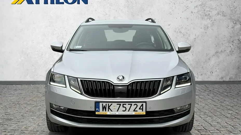 SKODA Octavia -