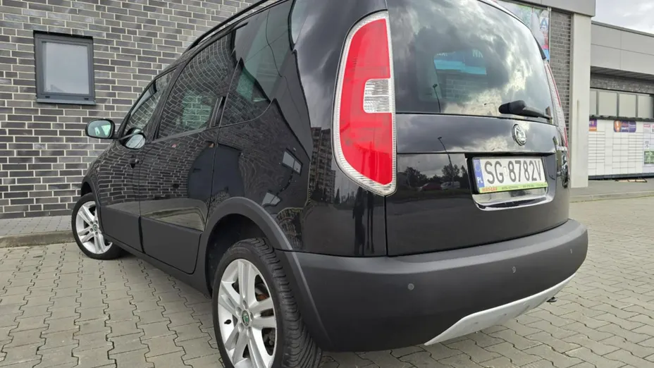 SKODA Roomster -