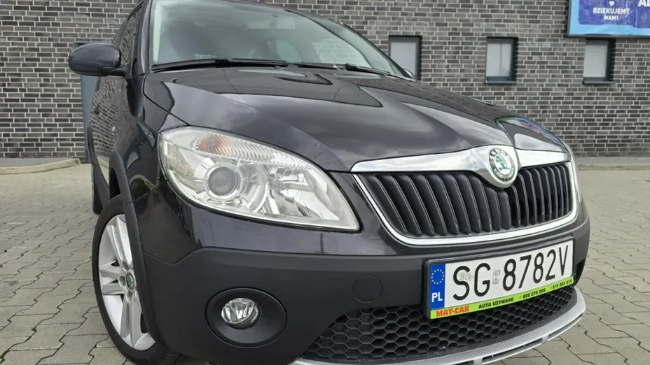 SKODA Roomster -
