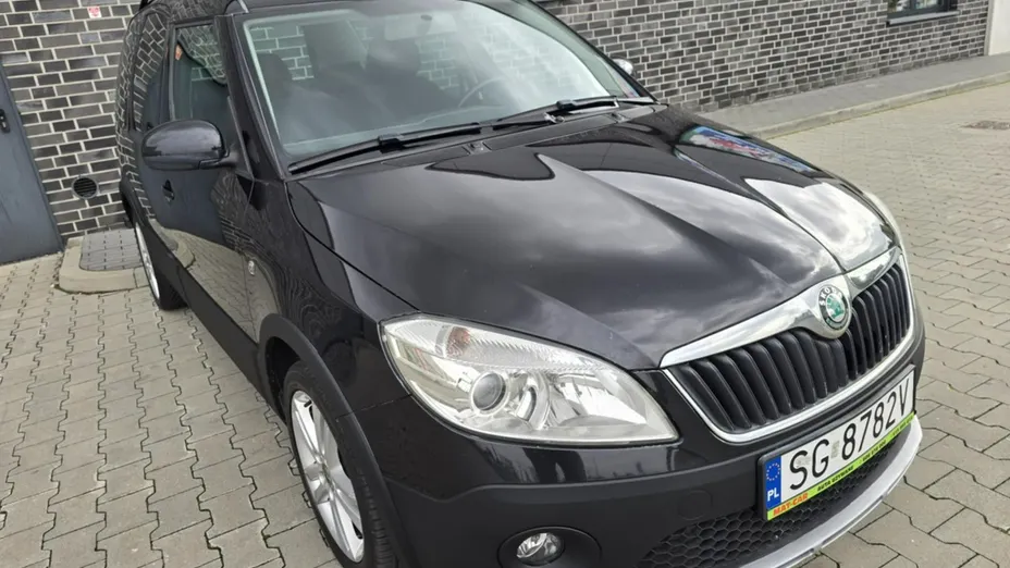SKODA Roomster -