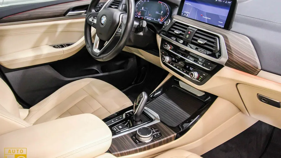 BMW X3 -