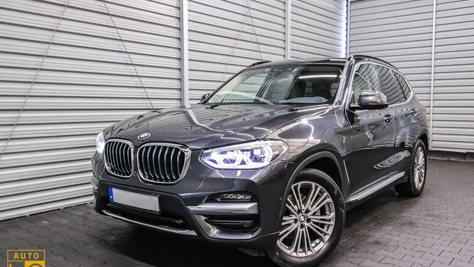 BMW X3 -